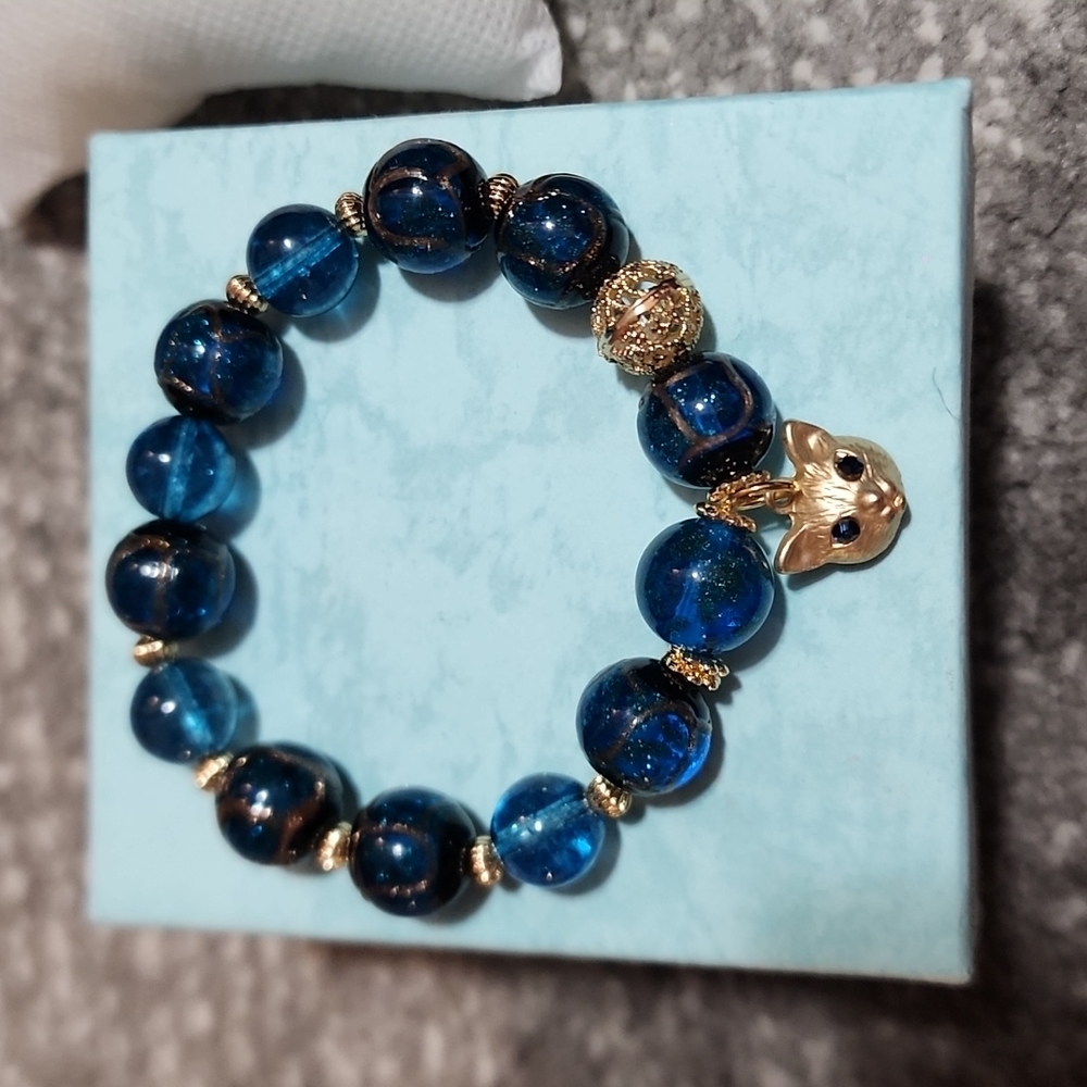 Blue cat bracelet
